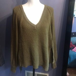 Small green Free People sweater